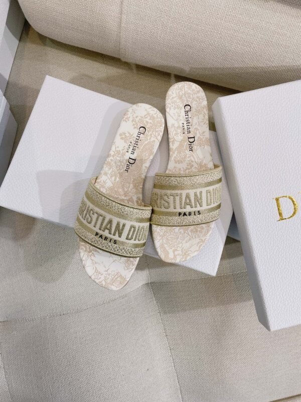 MissDior25 years early spring and summer latest slippers 34-42