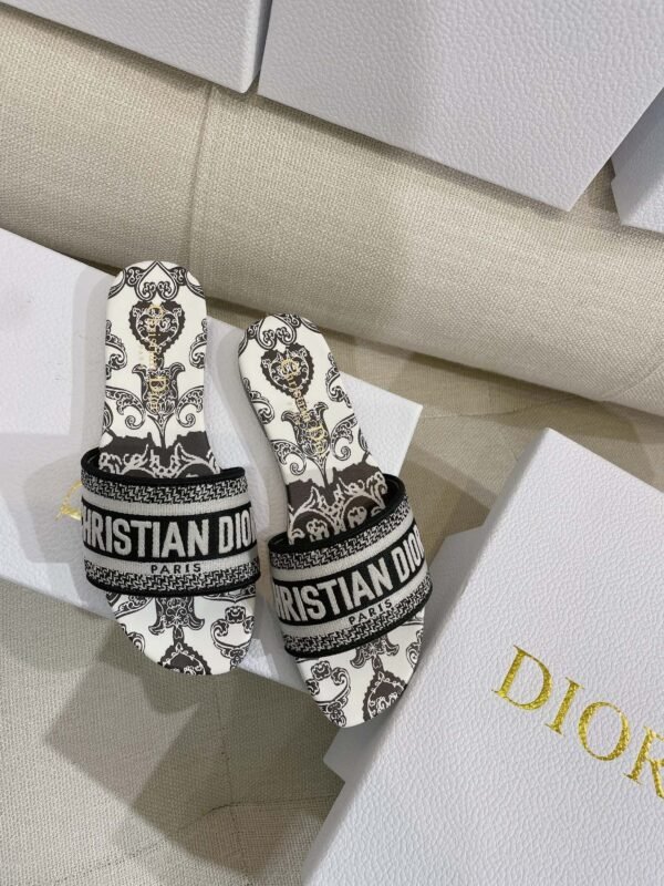 MissDior25 years early spring and summer latest slippers 34-42