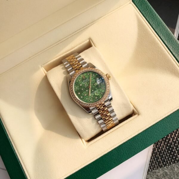 Rolex ladies’ Oyster Datejust watch case diameter 31 mm with high-end 2236 movement