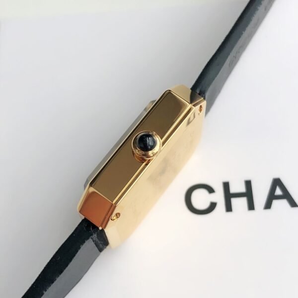 Chanel Black Gold Sugar Cube Women’s Quartz Watch Size 19.7×15.2mm High-quality high-end watches