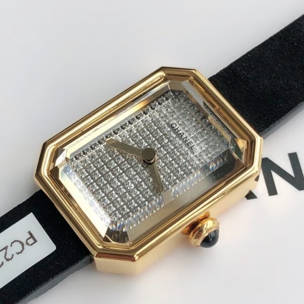 Chanel Black Gold Sugar Cube Women’s Quartz Watch Size 19.7×15.2mm High-quality high-end watches