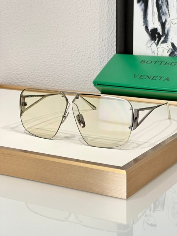 Bottega Veneta Sunglasses Premium Size: 57-05-145