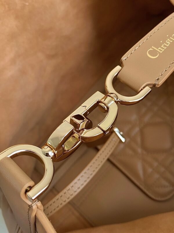 DIOR ???????????????????????????????? handbag Official website 1:1 version advanced version 28.5×19×21.5cm