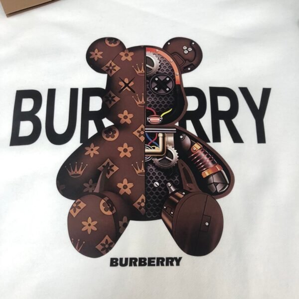 Burberry New Collection Crewneck Sweatshirt