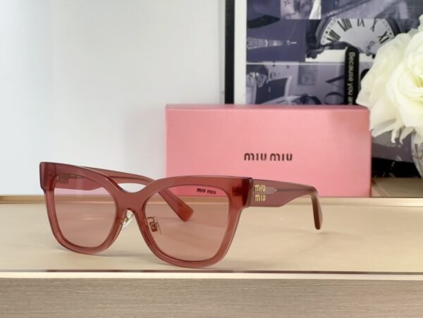 miumiu Square Frame Sunglasses Premium Edition