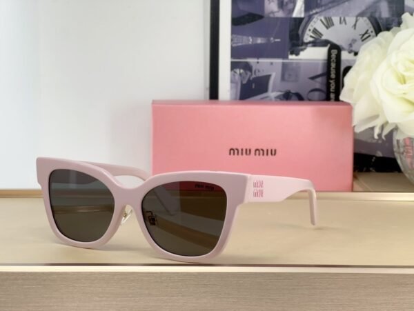 miumiu Square Frame Sunglasses Premium Edition