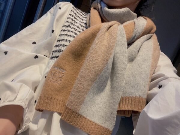 LOEWE Scarf 30x190cm