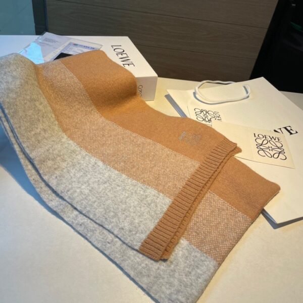 LOEWE Scarf 30x190cm