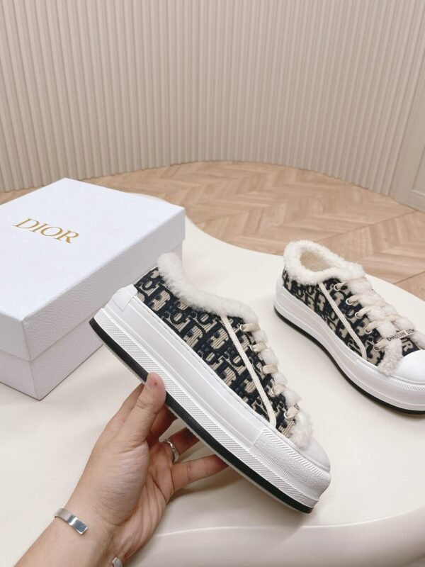 DIOR’s new winter sneakers are lined with wool