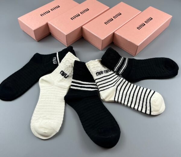 miumiu Combed cotton socks 5 pairs per box