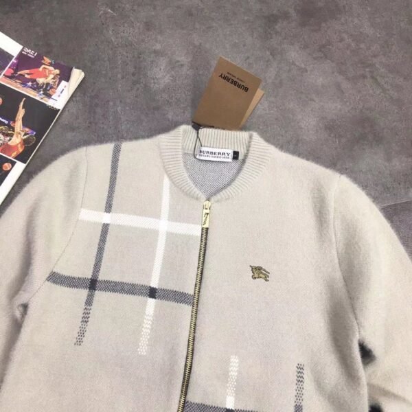 Burberry check cardigan thick coat