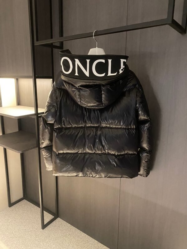 Moncler Huppe series women’s short down jacket High-quality clothing