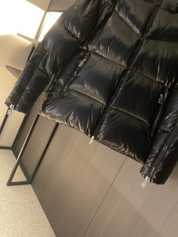 Moncler Huppe series women’s short down jacket High-quality clothing