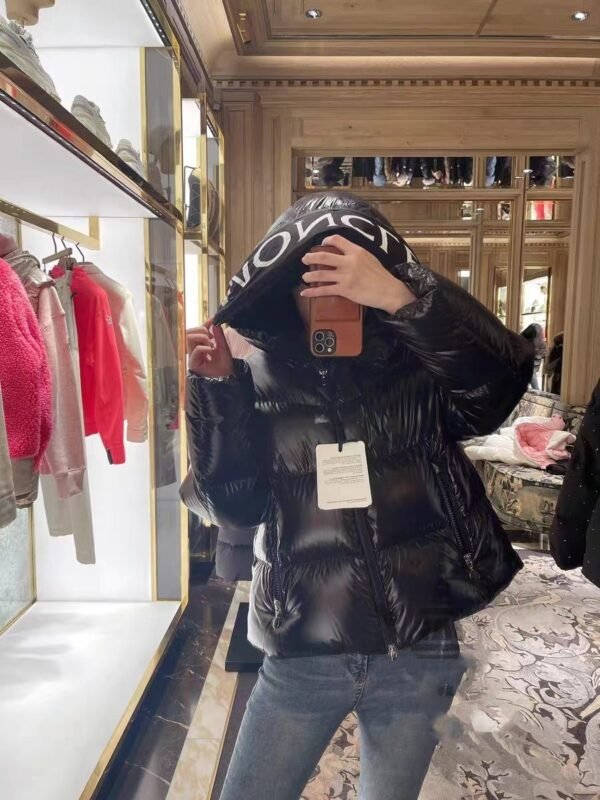 Moncler Huppe series women’s short down jacket High-quality clothing