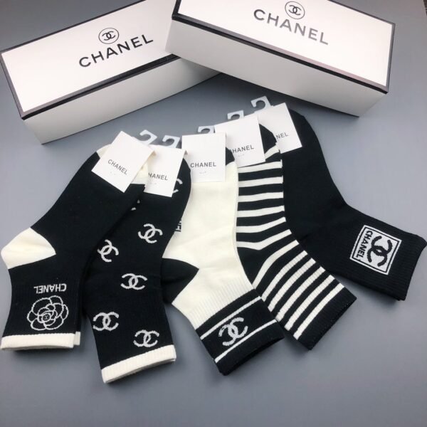 CHANEL Men’s and Women’s Same Style Socks, Pure Cotton Quality, Box of 5 Pairs