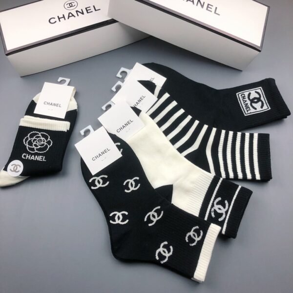 CHANEL Men’s and Women’s Same Style Socks, Pure Cotton Quality, Box of 5 Pairs