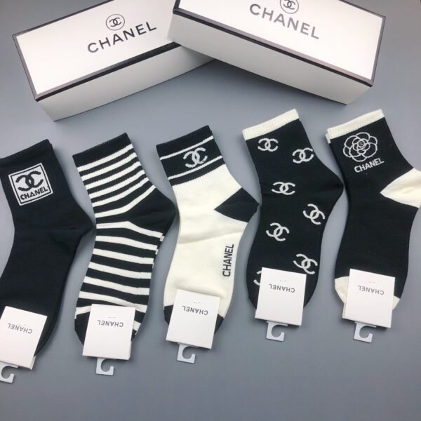 CHANEL Men’s and Women’s Same Style Socks, Pure Cotton Quality, Box of 5 Pairs