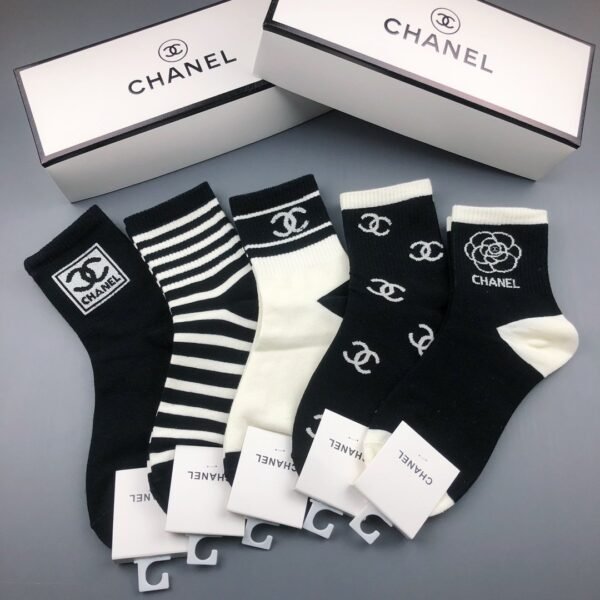 CHANEL Men’s and Women’s Same Style Socks, Pure Cotton Quality, Box of 5 Pairs