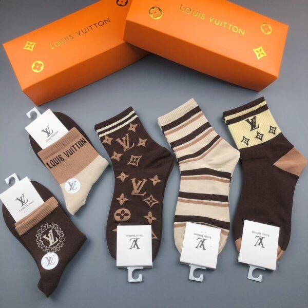 Louis Vuitton Mid length socks for both men and women Cotton A box of 5 pairs