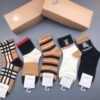 Burberry new mid length socks for autumn and winter, made of pure cotton quality, in a box of 5 pairs