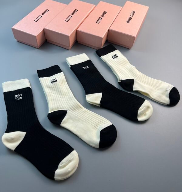 MIUMIU high socks, combed cotton, four pairs per box