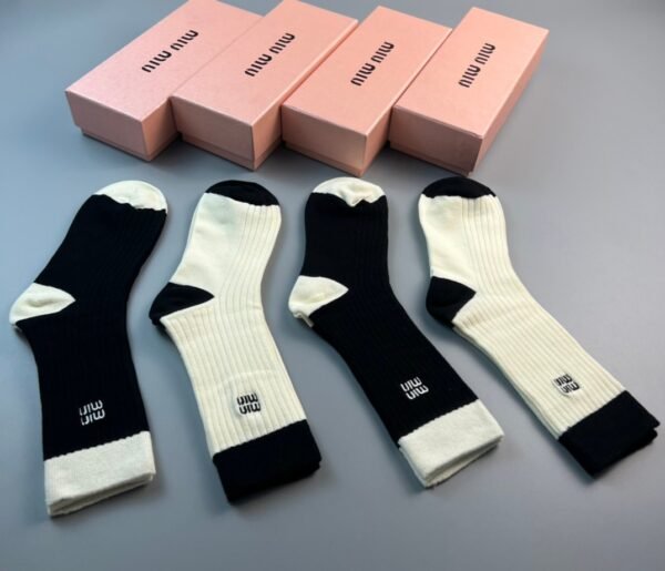 MIUMIU high socks, combed cotton, four pairs per box