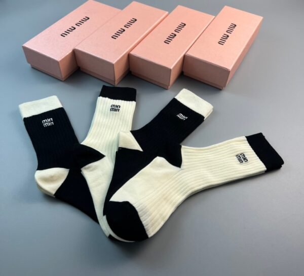 MIUMIU high socks, combed cotton, four pairs per box
