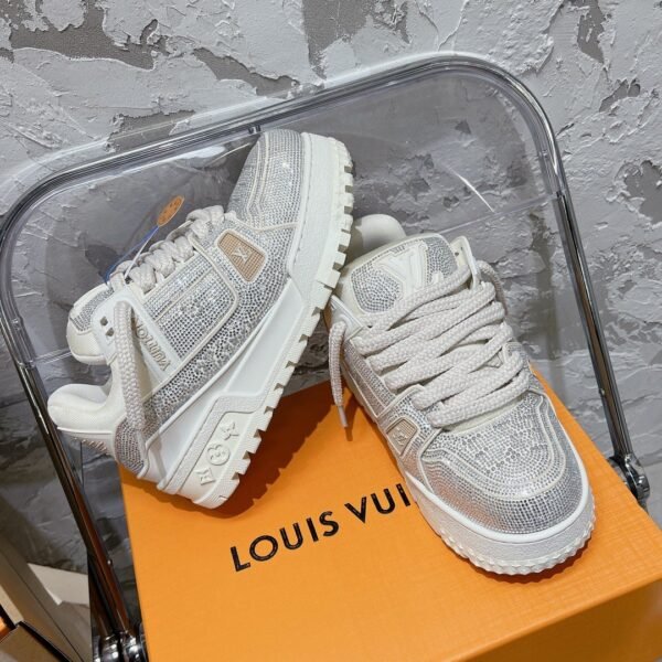 Louis Vuitton Fat trainer full diamond limited edition