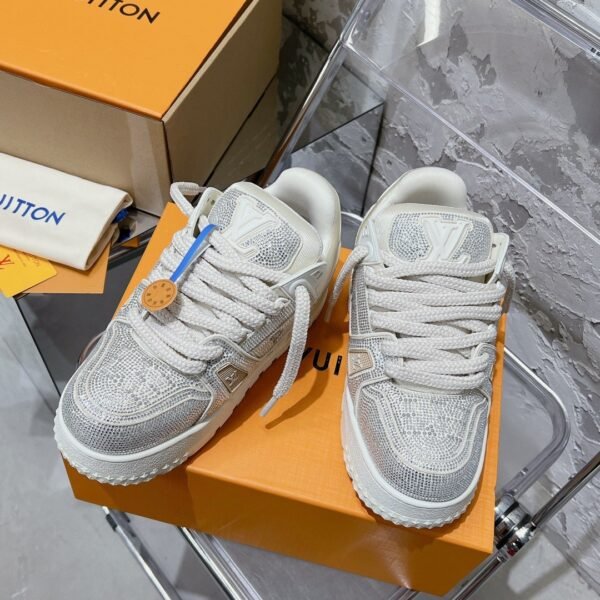 Louis Vuitton Fat trainer full diamond limited edition