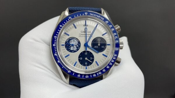 OMEGA Snoopy 50th Anniversary Watch Space Travel 42mm
