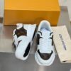 Louis Vuitton High-end men’s sports shoes