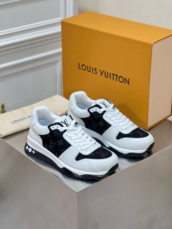 Louis Vuitton High-end men’s sports shoes