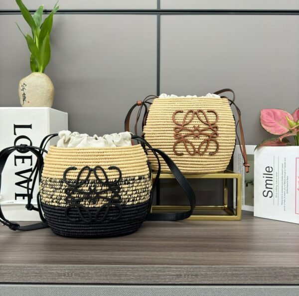 Loewe raffia and cow leather honeycomb basket handbag woven bag Size:  22x12x22cm Premium