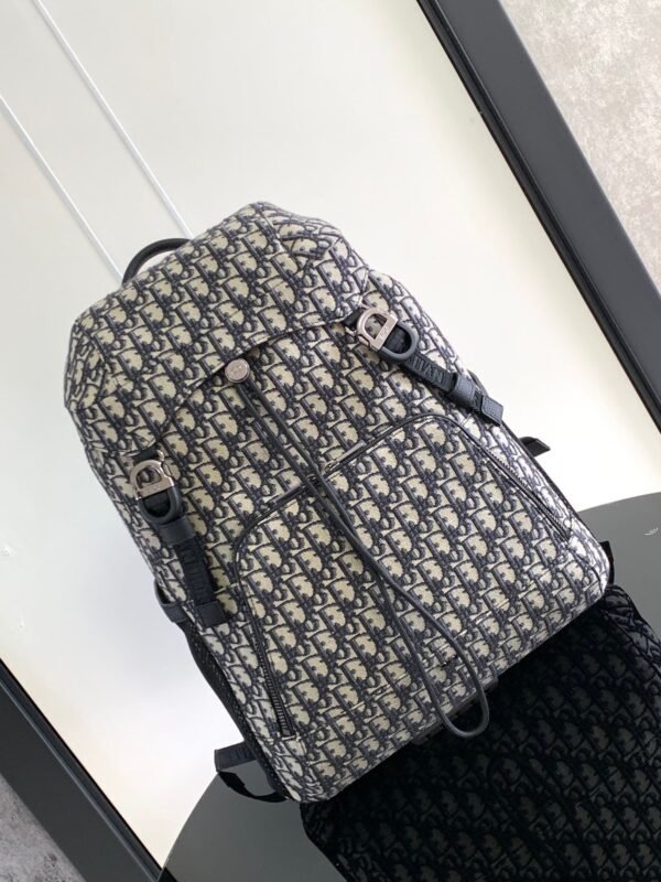 DIOR Backpack Official Website 1:1 Version Premium Edition 31 x 50 x 18 cm