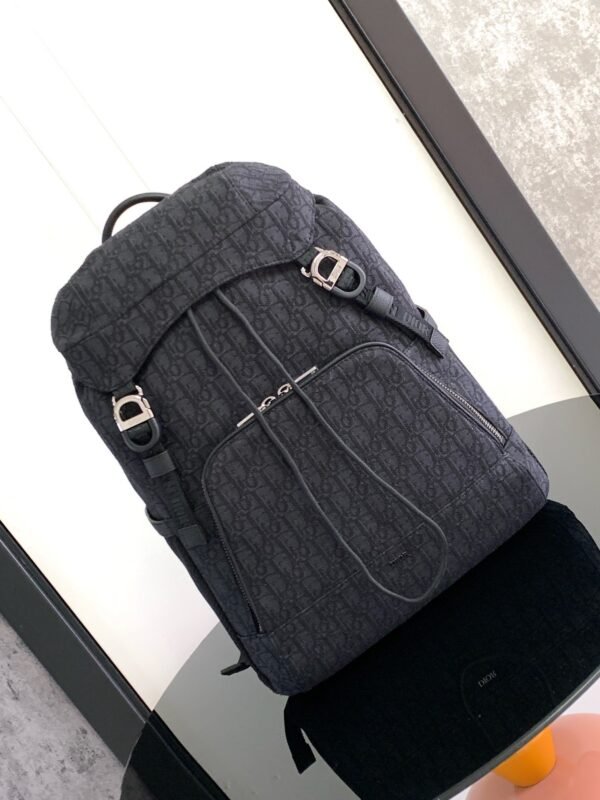 DIOR Backpack Official Website 1:1 Version Premium Edition 31 x 50 x 18 cm