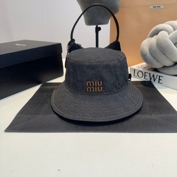 MIU MIU Bucket cap