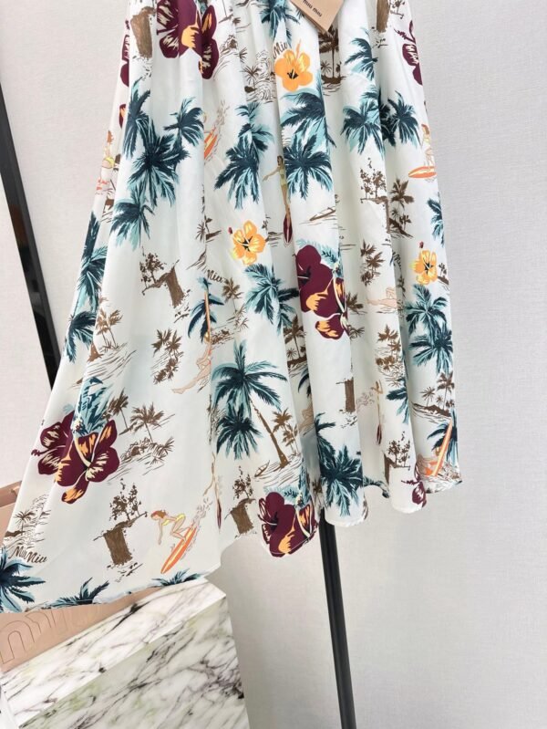 miumiu spring and summer latest Monogram beach romantic palm coconut print elastic waist skirt
