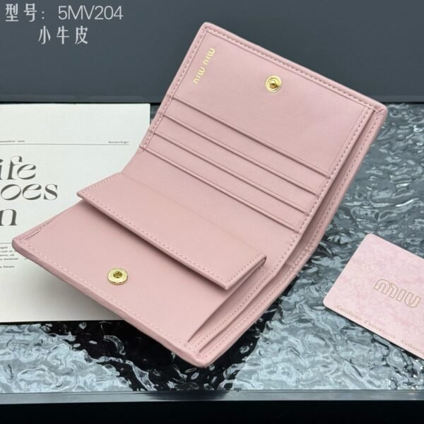 miumiu Pocket small wallet cowhide material