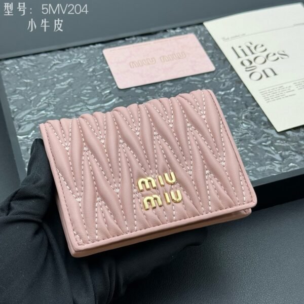 miumiu Pocket small wallet cowhide material