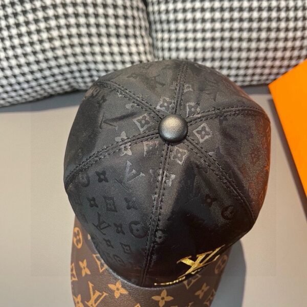 Louis Vuitton 1:1 original single spliced cowhide sealing baseball cap