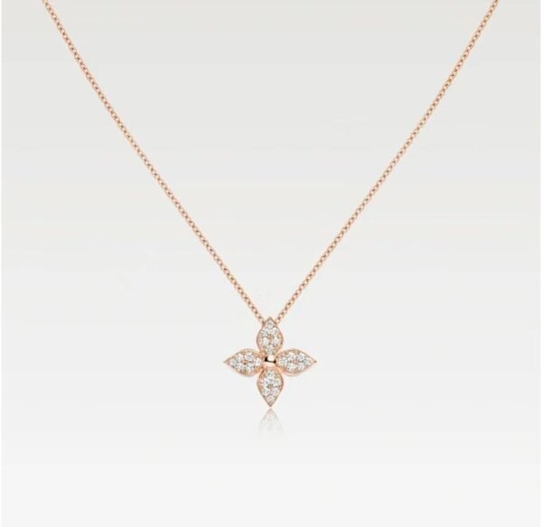 Louis Vuitton floral diamond four-leaf clover necklace