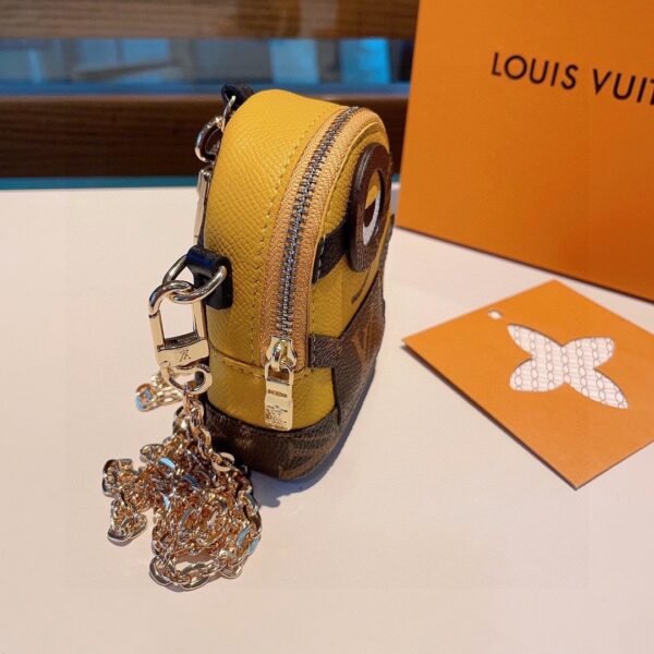 LOUIS VUITTON Minions chain crossbody bag, mini bag