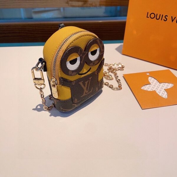 LOUIS VUITTON Minions chain crossbody bag, mini bag