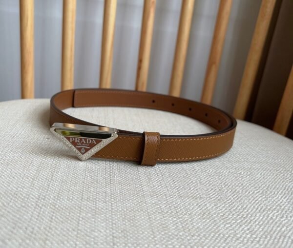 PRADA The latest belt in the counter high-end version width 2cm