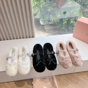 i1720130682_9731_0.jpg miumiu New loafers thickened encrypted wool advanced version