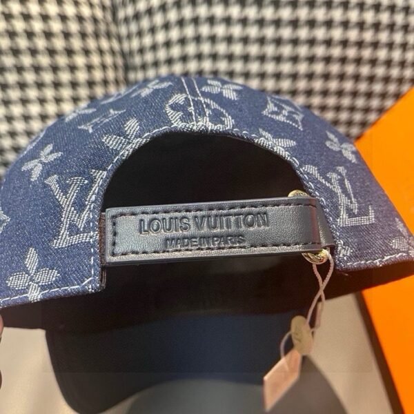 Louis Vuitton 1:1 original single denim cowhide embossed baseball cap