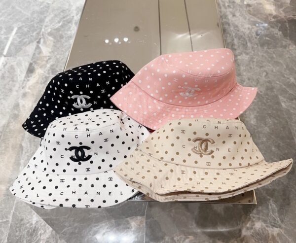 CHANEL bucket hat