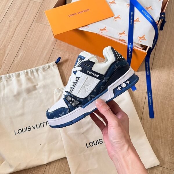 Louis Vuitton Global debut of Lv 24SS – runway style denim chubby trainer limited edition