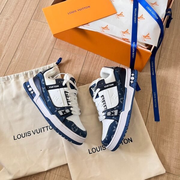 Louis Vuitton Global debut of Lv 24SS – runway style denim chubby trainer limited edition