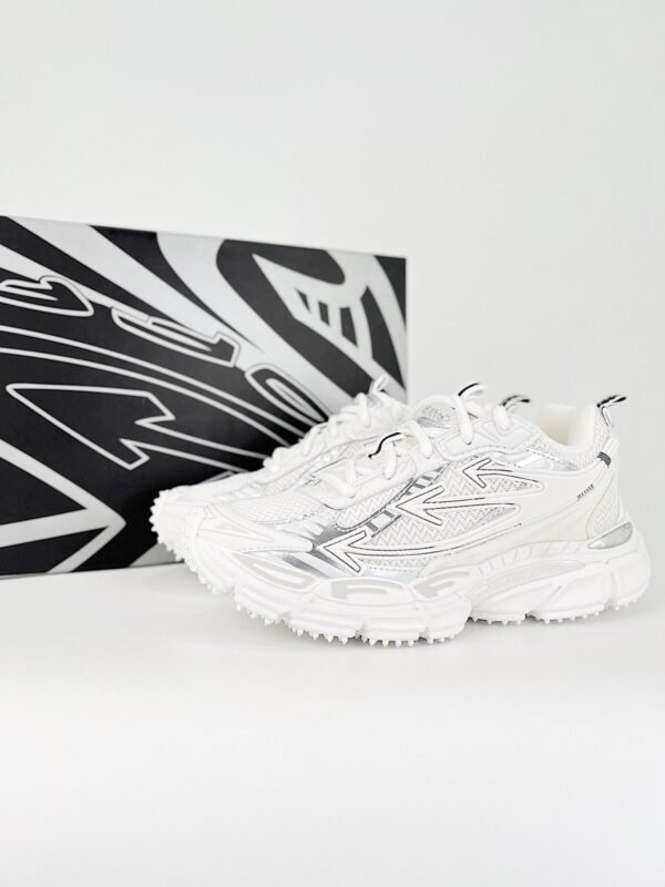 Off-White C/O VirGil Abloh sneaker